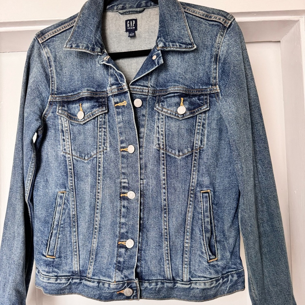 Gap Denim Jacket | Size: S